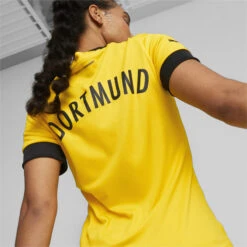 Maillot Borussia Dortmund Home 22/23 Replica Femme PUMA -Puma Soldes Boutique maillot borussia dortmund home 2223 replica femme puma 4