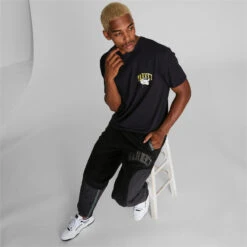 T-shirt Puma X Market Relaxed Graphic 7 T-shirt Puma X Market Relaxed Graphic -Puma Soldes Boutique t shirt puma x market relaxed graphic 2
